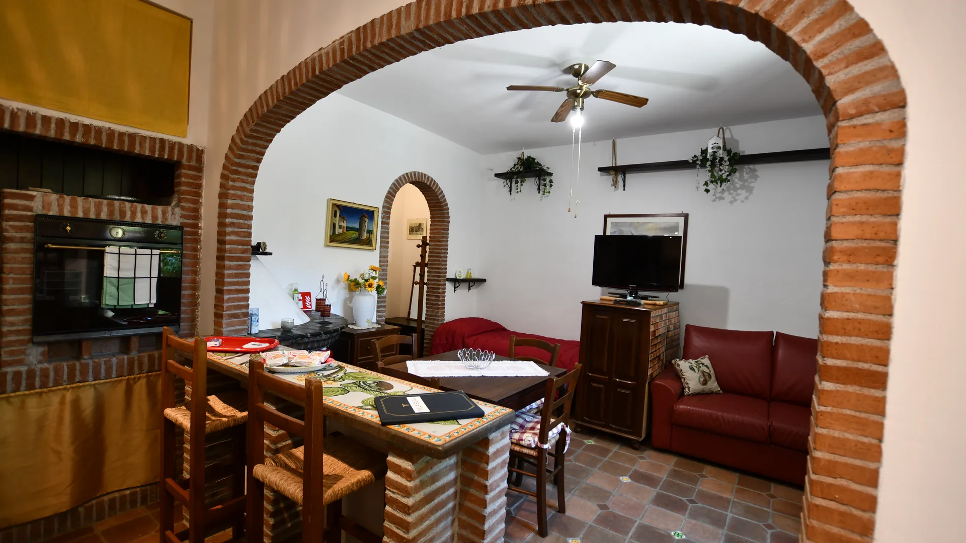 VILLA SILVIA MASCALUCIA, Sicilia (Sicilia)